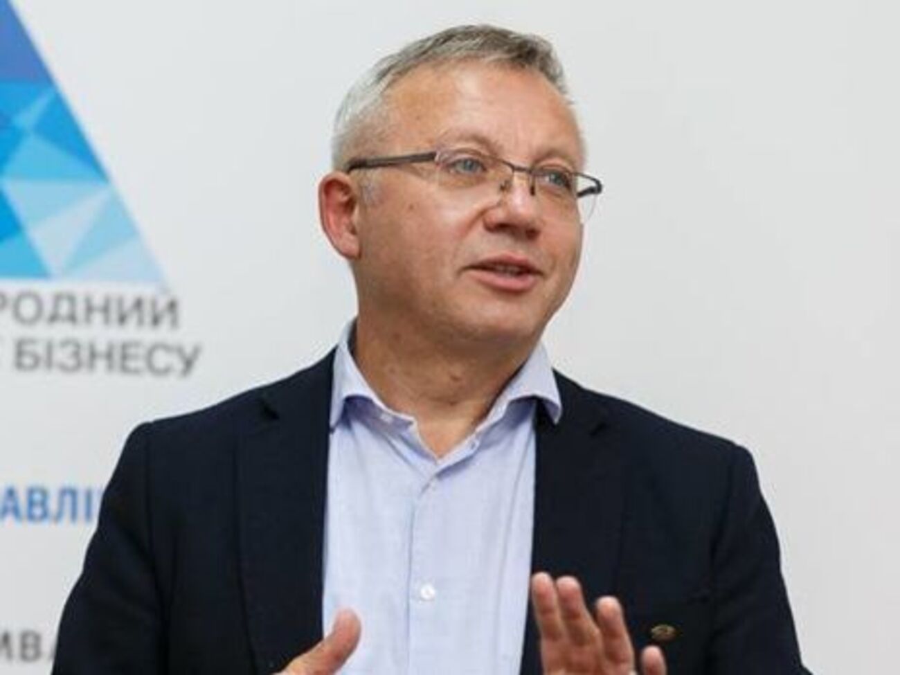 Савченко: Новая программа МВФ не для принуждения Украины к выполнению реформ
