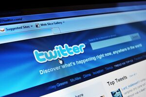 Twitter заблокував акаунти, які вели "інформаційні операції"