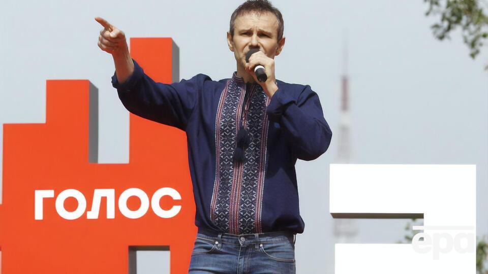 Вакарчук второй раз в политической карьере заявил о сложении депутатских полномочий