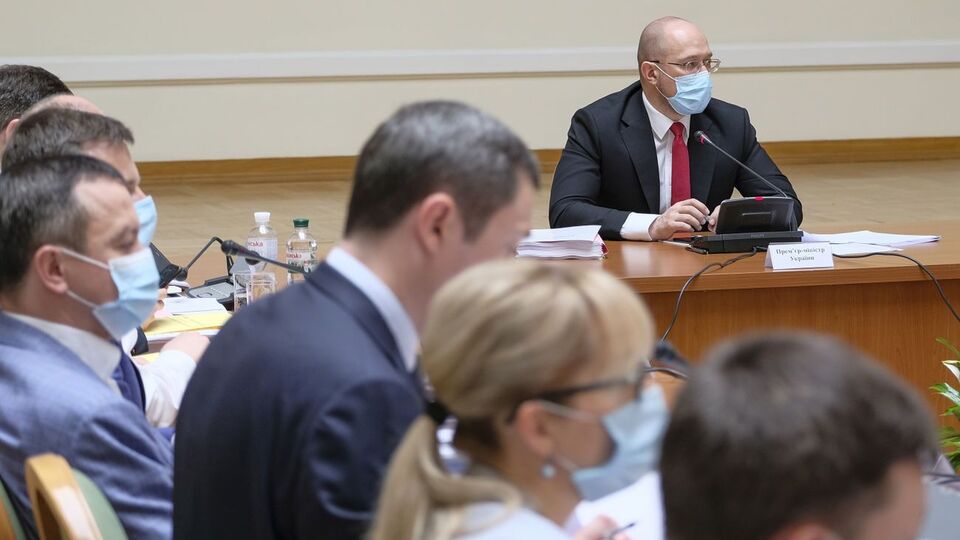 Шмыгаль сообщил, что сейчас в Украине создано чуть более 1 тыс. объединенных территориальных общин, а в конце реформы должно появиться 1470