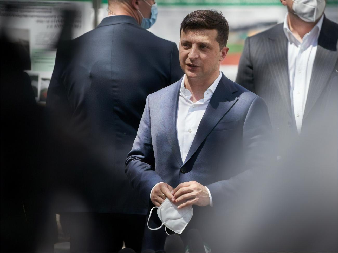 Зеленский: Ожидаю прогнозов и решений