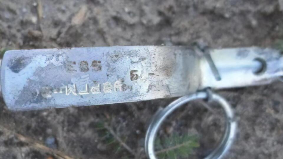По данным полиции, взрыв произошел во время манипуляций с гранатами