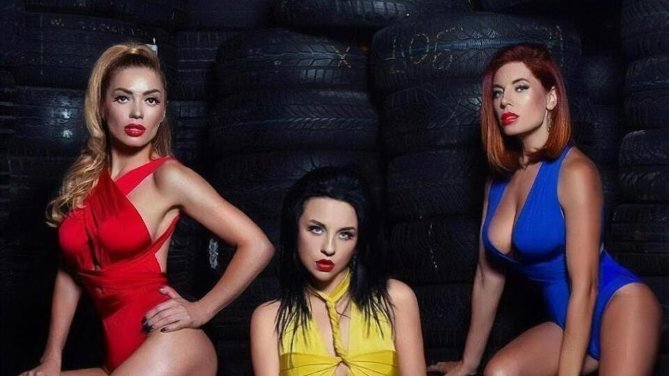 "Пающіє труси" показали, як може проходити випускний