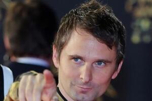 Беллами о дочери: Родилась в Лос-Анджелесе с такой же в точности прической, которая появилась у ее папы за время карантина