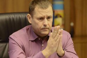 Філатов: Наступна до перейменування – знищена Коломойським "Дніпро-Арена". Ймовірна нова назва – "АренаБена"