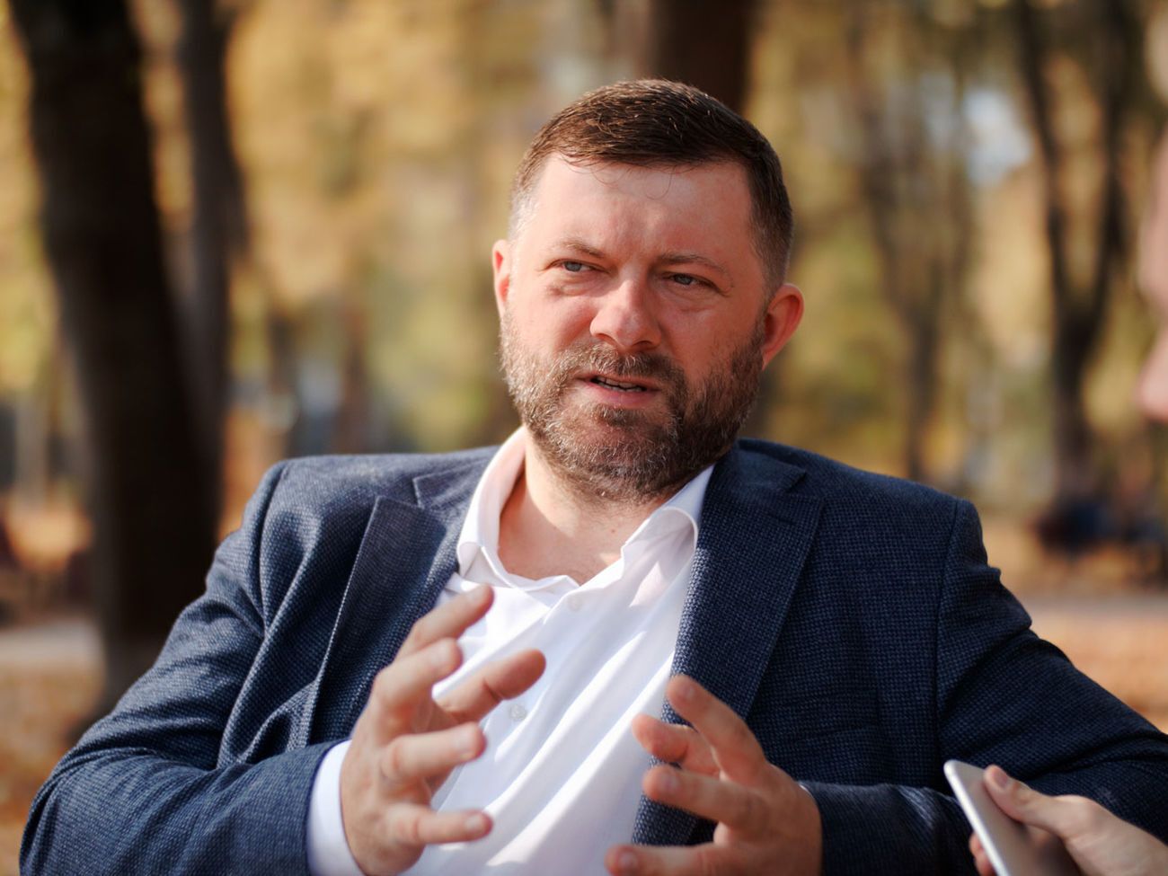 Корниенко считает, что избиратели "начали искать какие-то альтернативы"