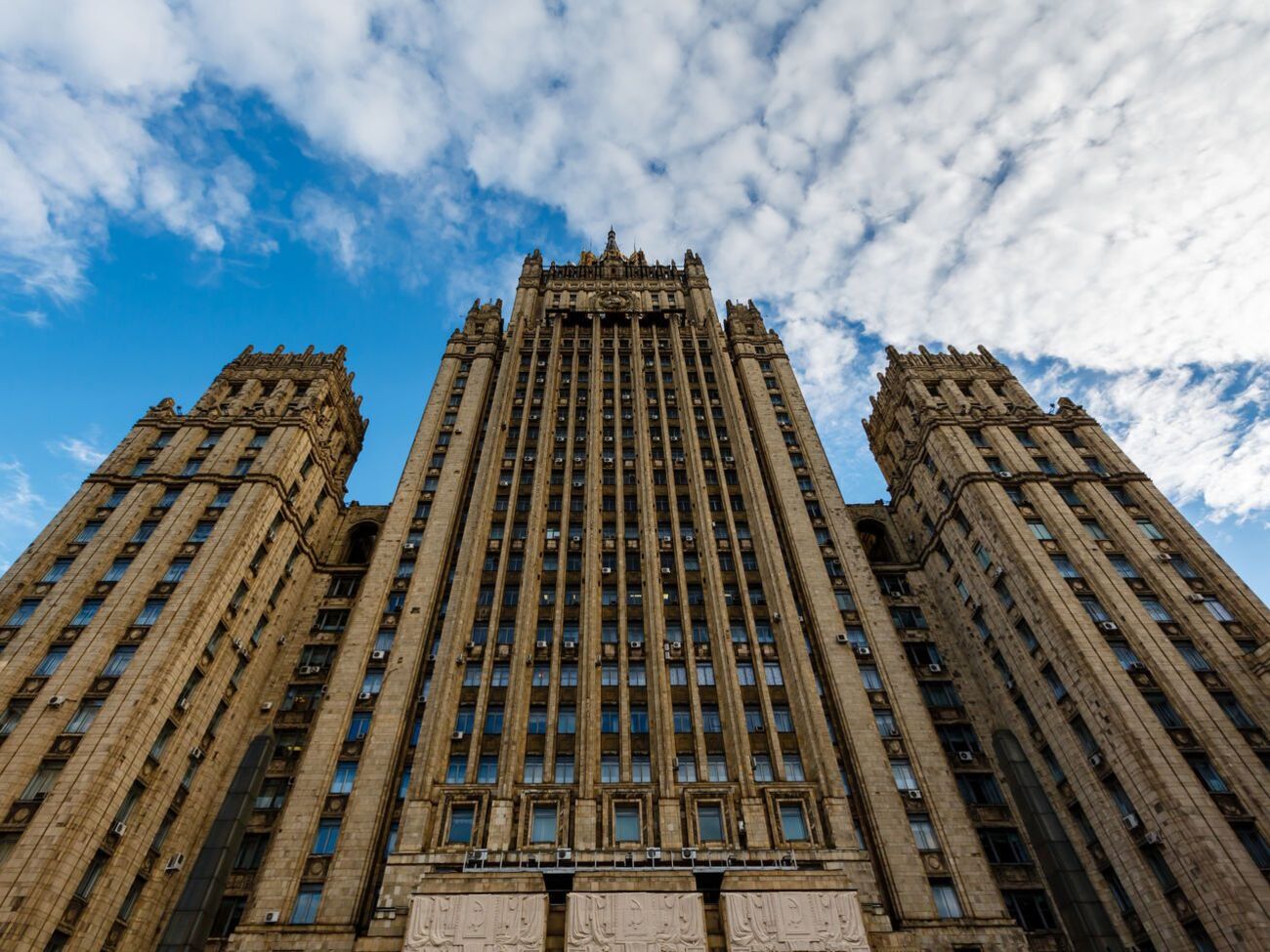 МИД РФ объявил персонами нон грата двух чешских дипломатов