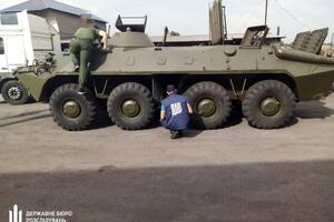 БТР нашли на территории, где осуществляет свою деятельность одна из общественных организаций