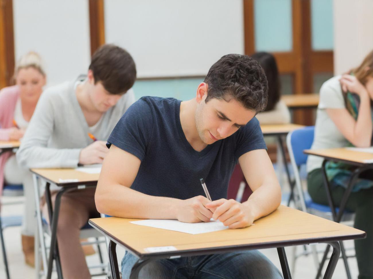 У Міносвіти сьогодні немає технічної можливості провести онлайн ЗНО