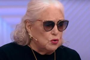 Федосеева-Шукшина: Я сейчас новый паспорт получила, там нет никакого штампа о браке