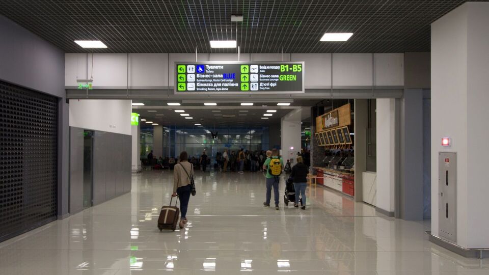 Аеропорт "Київ" скасував понад 80 рейсів, які було заплановано на 16-те та 17 червня
