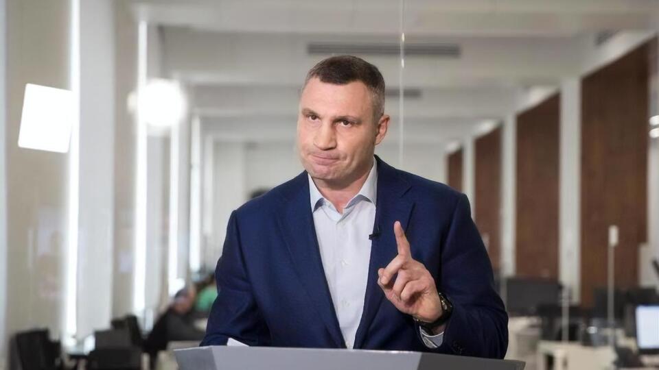 Кличко сказав, що вірус не відступив