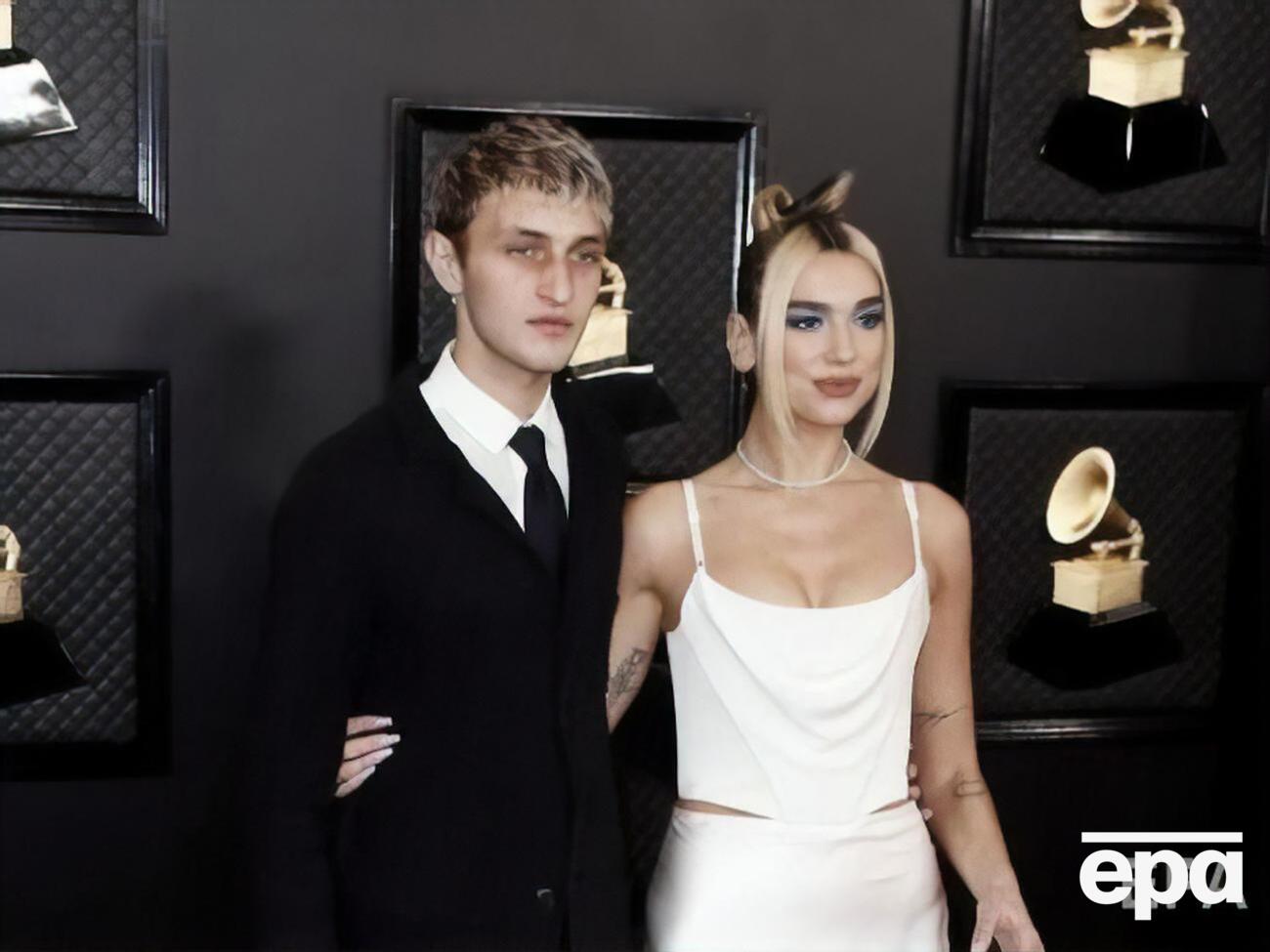 Липа и Хадид впервые появились вместе на публике летом прошлого года