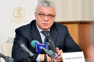 У Порошенко умер отец, у Зеленского госпитализирована жена. Сомневаюсь, что Facebook не разорвет от злых комментов. Надеюсь на толерантность