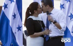 У Эрнандеса и его супруги на этой неделе подтвердили коронавирус