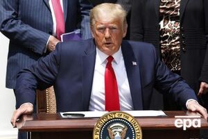 Трамп заявив, що указ забороняє застосування задушливого прийому, від якого загинув Флойд