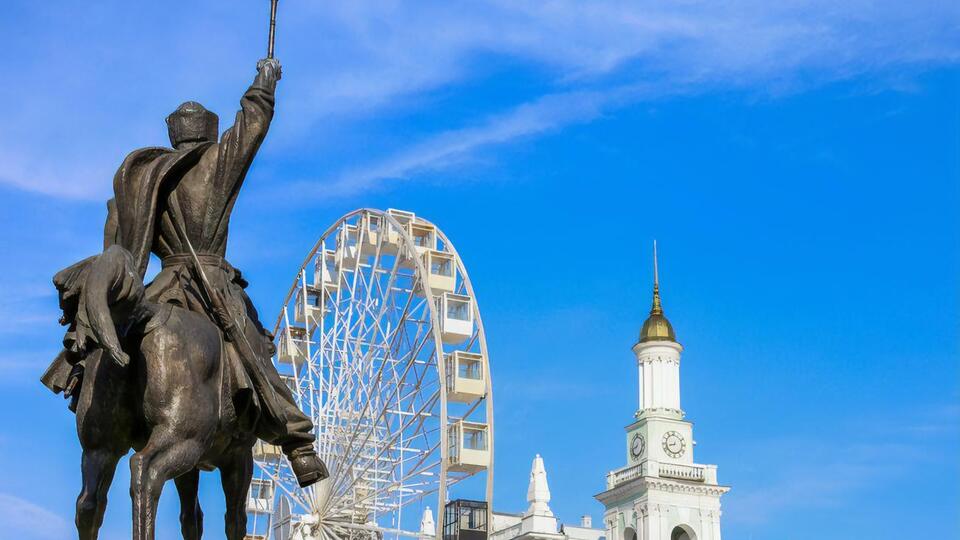 Контрактова площа мала бути пішохідною з 2017 року
