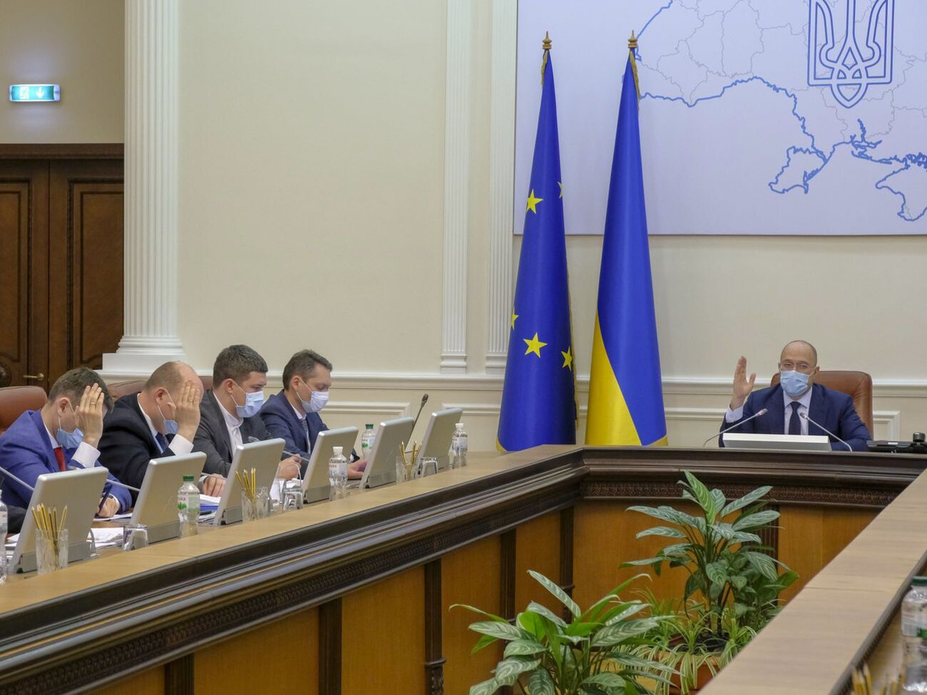 Кабмін затвердив процедуру виплат за пробне ЗНО, яке не відбулося
