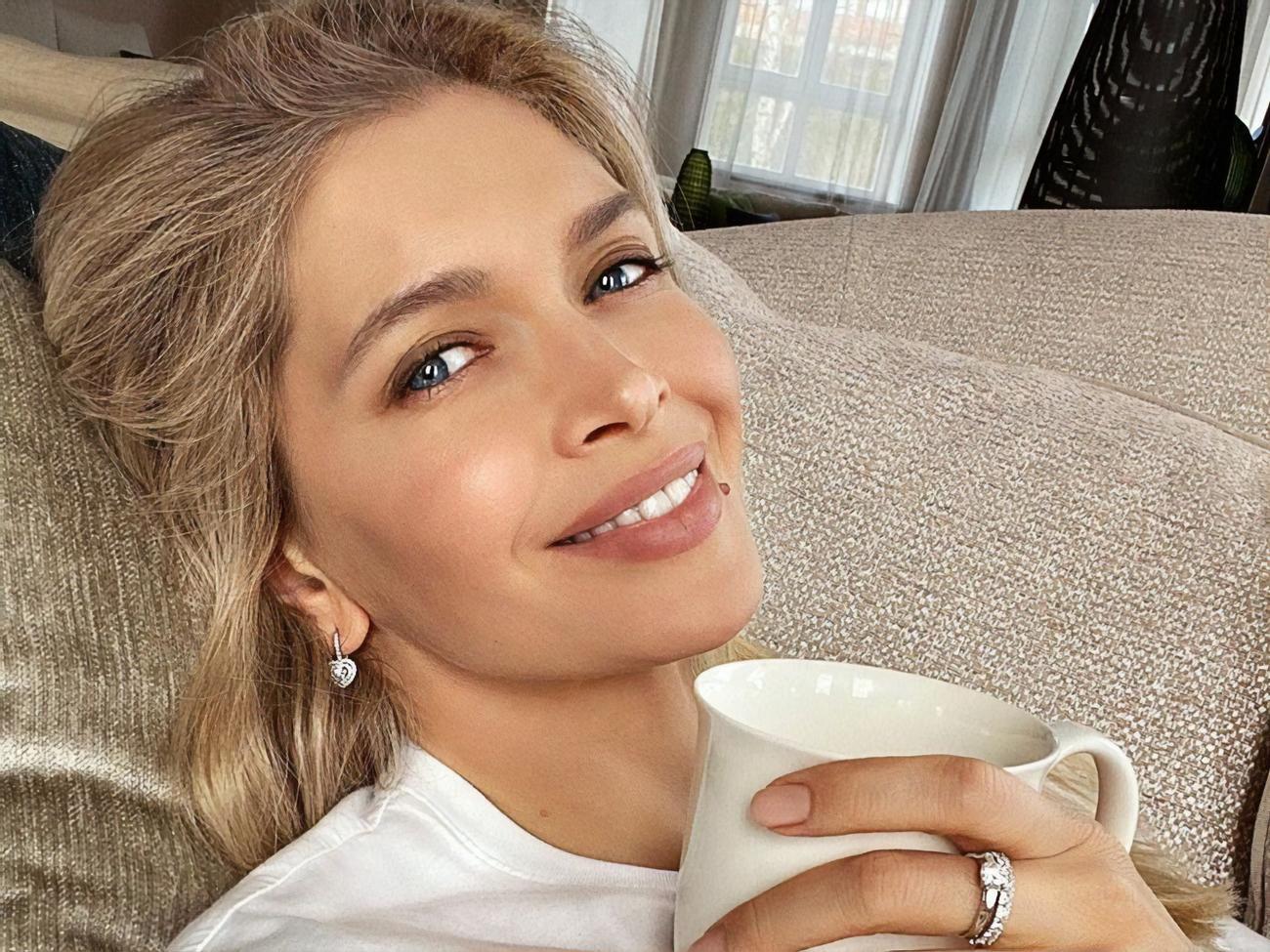 Брежнева отрывалась на концерте Monatik