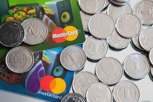 Учасникам пробного ЗНО гроші повернуть на картки "ПриватБанку", планують, що повернення коштів триватиме до 1 грудня 2020 року