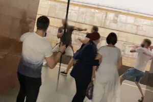 Бійка сталася о 13.40 на платформі станції метро "Театральна"