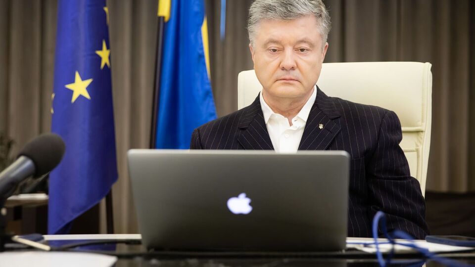 Сегодня Порошенко намерен приехать в суд