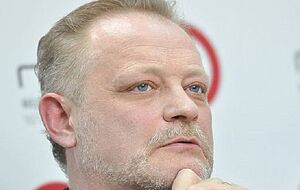 Андрей Золотарев: Понятен первый пункт: заключение различных контрактов ОПЗ с АГТ на существенные суммы, вследствие чего у предприятия образуется (по крайней мере, на бумаге) огромный долг