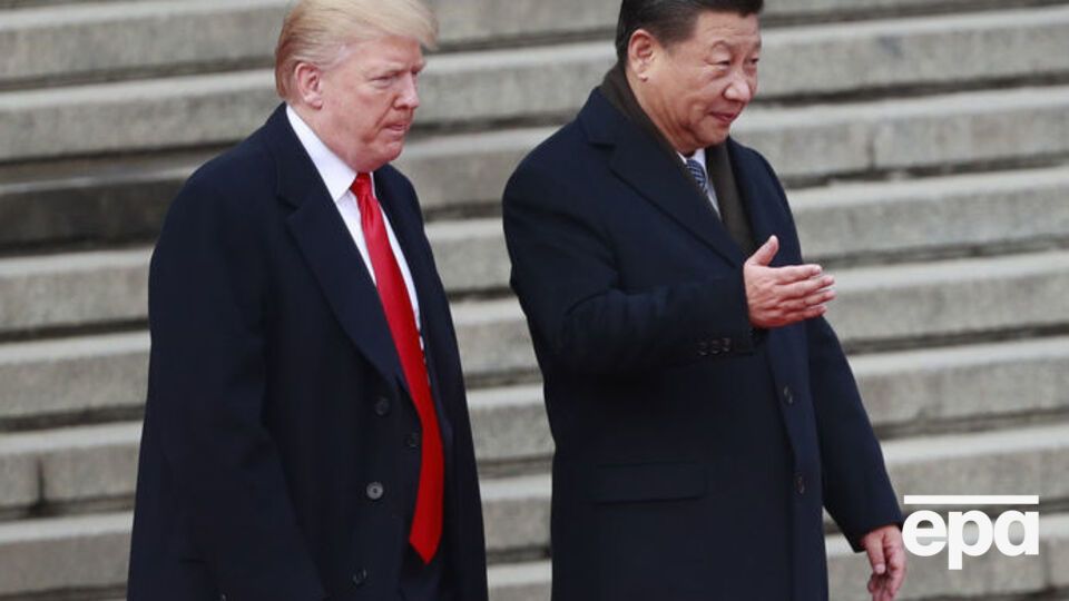 За словами Болтона, Трамп відверто говорив Сі Цзіньпіну про бажання переобратися з його допомогою