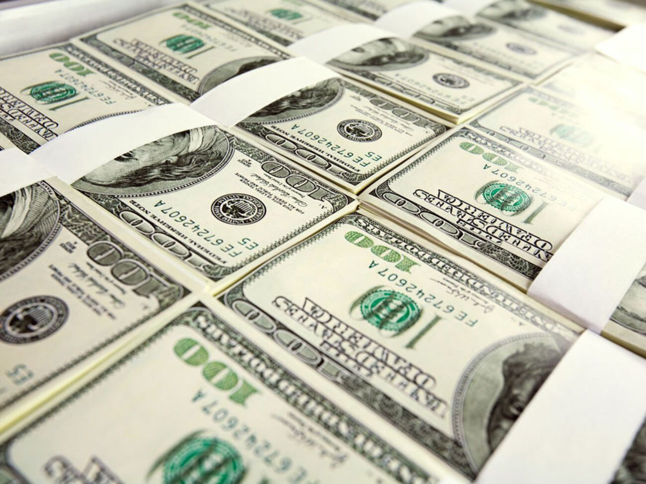 12 червня Україна отримала $2,1 млрд першого траншу кредиту МВФ