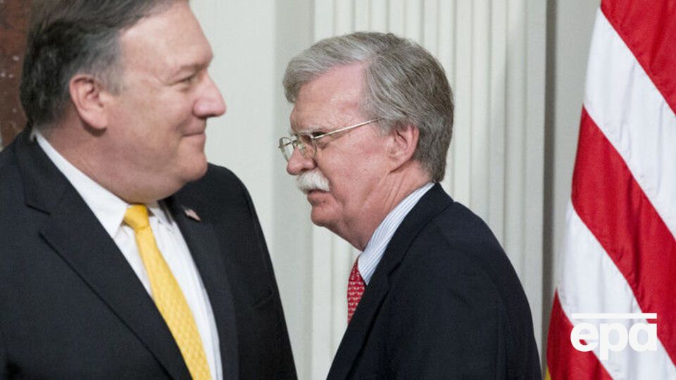 Помпео раскритиковал намерения Болтона опубликовать книгу