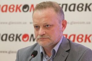 Андрей Золотарев о логотипах партий: Те же цвета, практически такое же написание