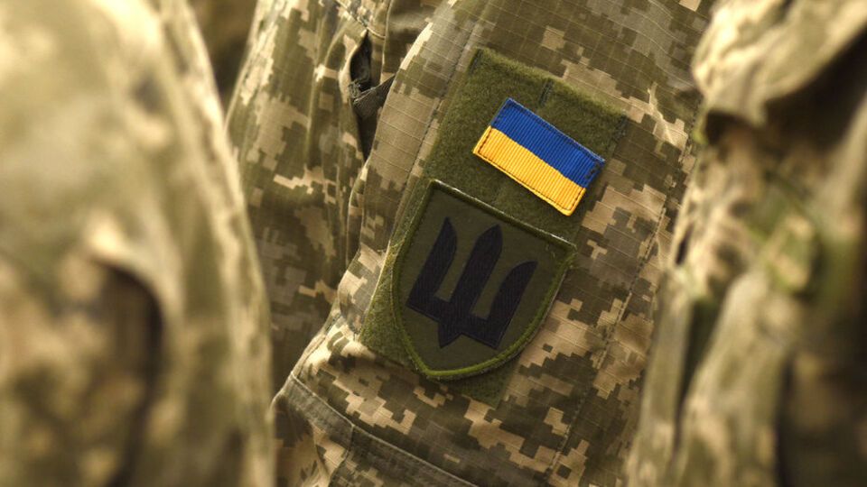 Пострадавшим украинским военным оказали первую помощь