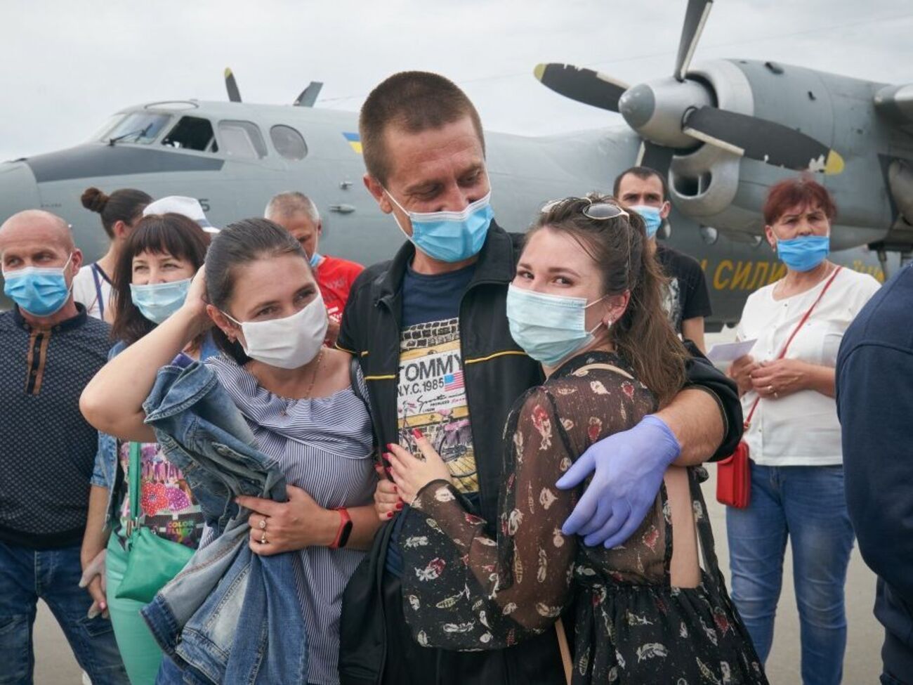 14 украинских моряков вернулись к своим семьям