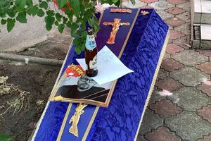 С 2014 года Шарий ведет видеоблог, где критикует события в Украине после Евромайдана и украинскую власть