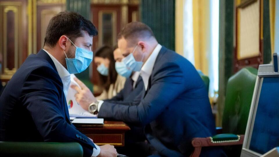 Зеленський доручив у тижневий строк розробити проєкт положення про консультативну раду