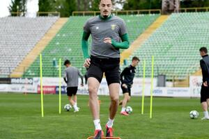 "Карпаты" уведомили Украинскую ассоциацию футбола и Премьер-лигу о сложившейся ситуации в клубе