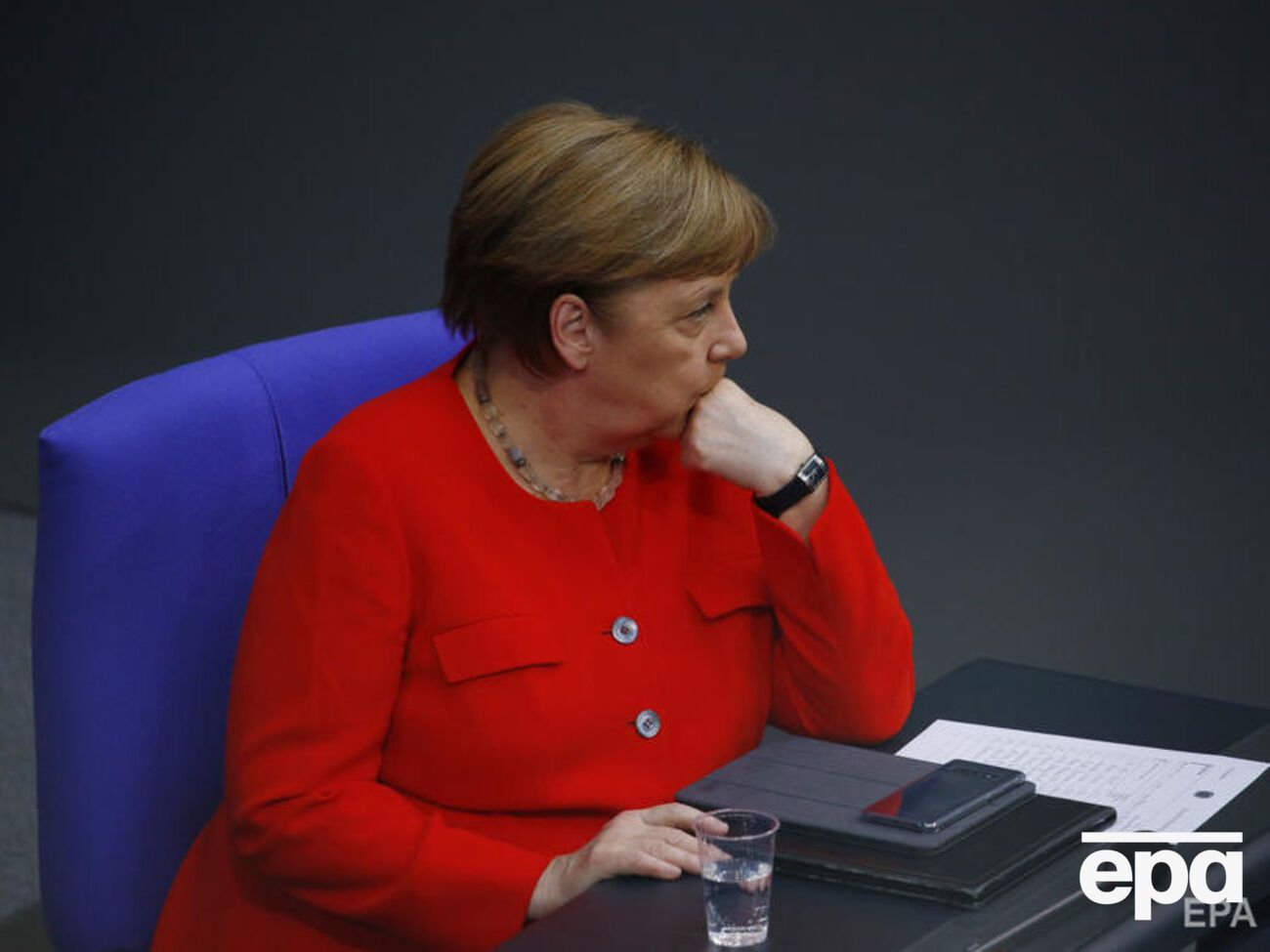 Меркель не відкидає можливості введення нового пакета санкцій проти РФ