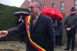 Мэр Брюгге де Фаув ранен