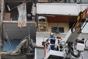 За попередньою інформацією, вибух стався на сьомому поверсі