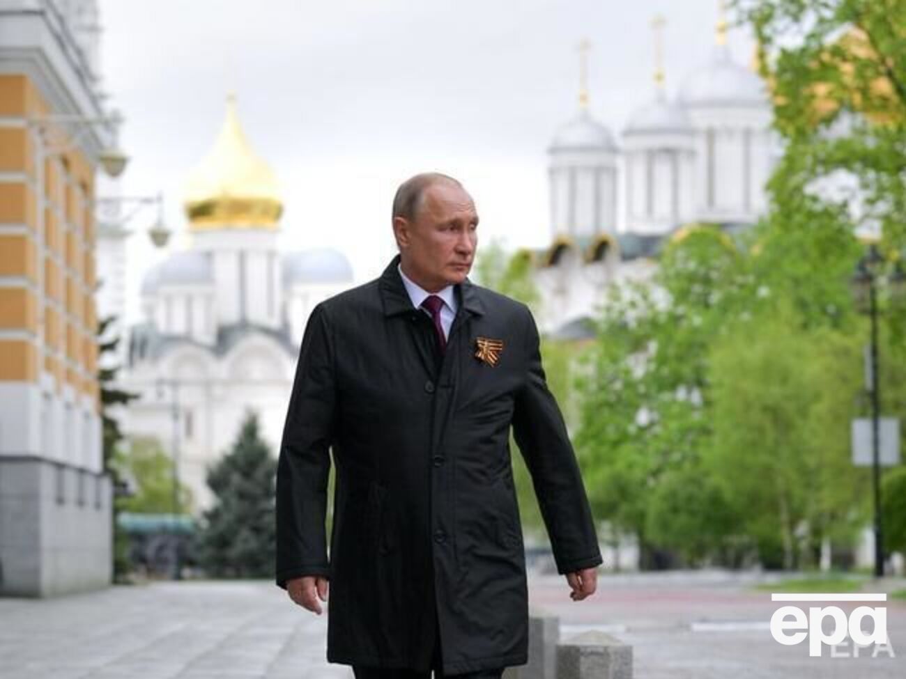 Путін: Виходила б із чим прийшла і не тягнула б із собою подарунків від російського народу