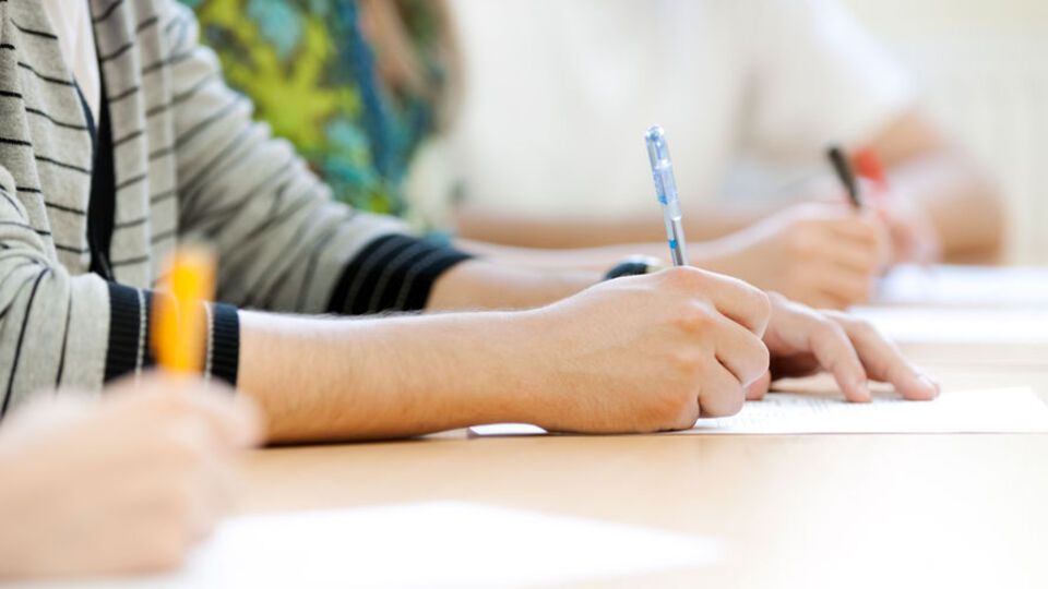 8 мая МОН приняло решение перенести вступительную кампанию на месяц