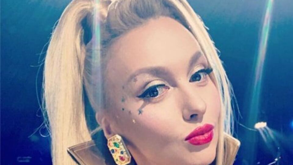 Полякова: Говорила вам, что я в душе роковуха?