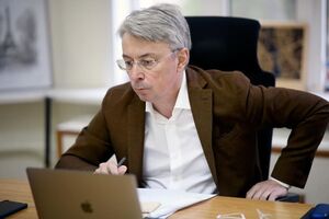 Сума угоди є комерційною таємницею і її не розголошують