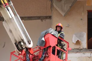До проведення пошуково-рятувальних робіт та охорони правопорядку залучено 460 співробітників ДСНС, Нацполіції та військовослужбовців Нацгвардії