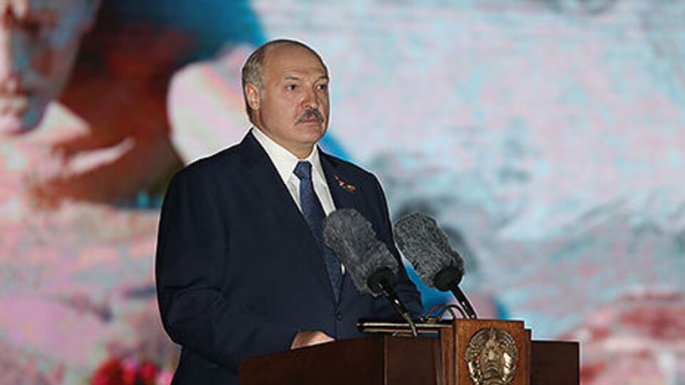 Лукашенко: Катастрофи жодної, але ми повинні захистити те, що маємо