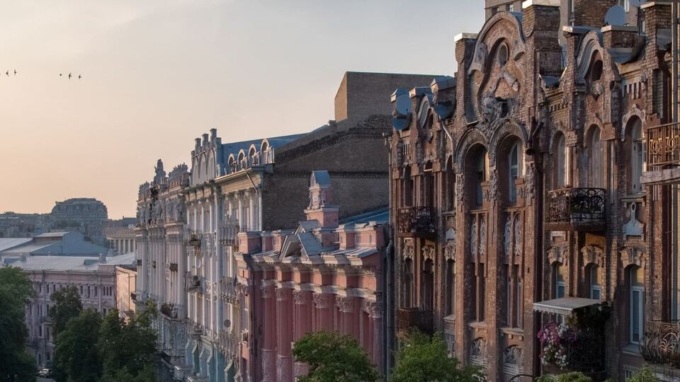 Щодо сучасних проєктів, то в серці столиці зводять єдиний будинок – Linden