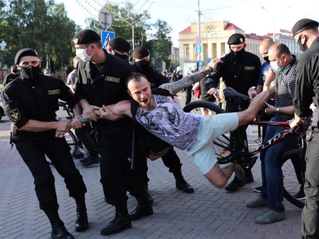 19 червня на мітингах затримали 270 осіб
