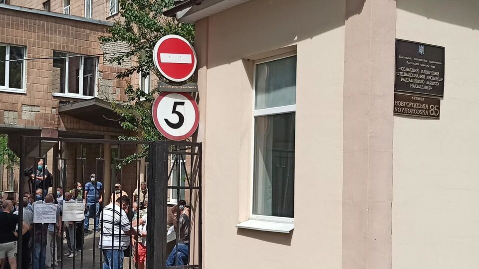 Против больных с коронавирусом протестовали 22 июня