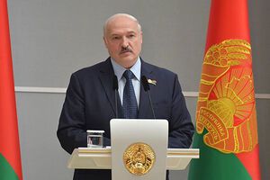 Лукашенко: Ви хоч вірите, що рейтинг чинного президента три відсотки?