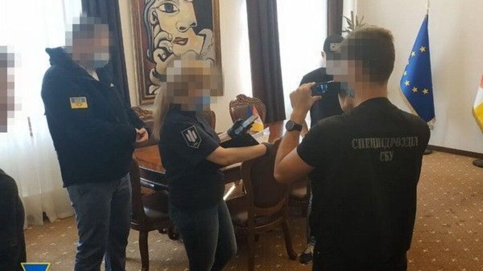 СБУ провела 16 обшуків за місцями роботи та проживання фігурантів справи